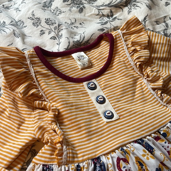 Wild Flowers Striped Yellow Russian Nesting Dolls Size 8 - Picture 5 of 7